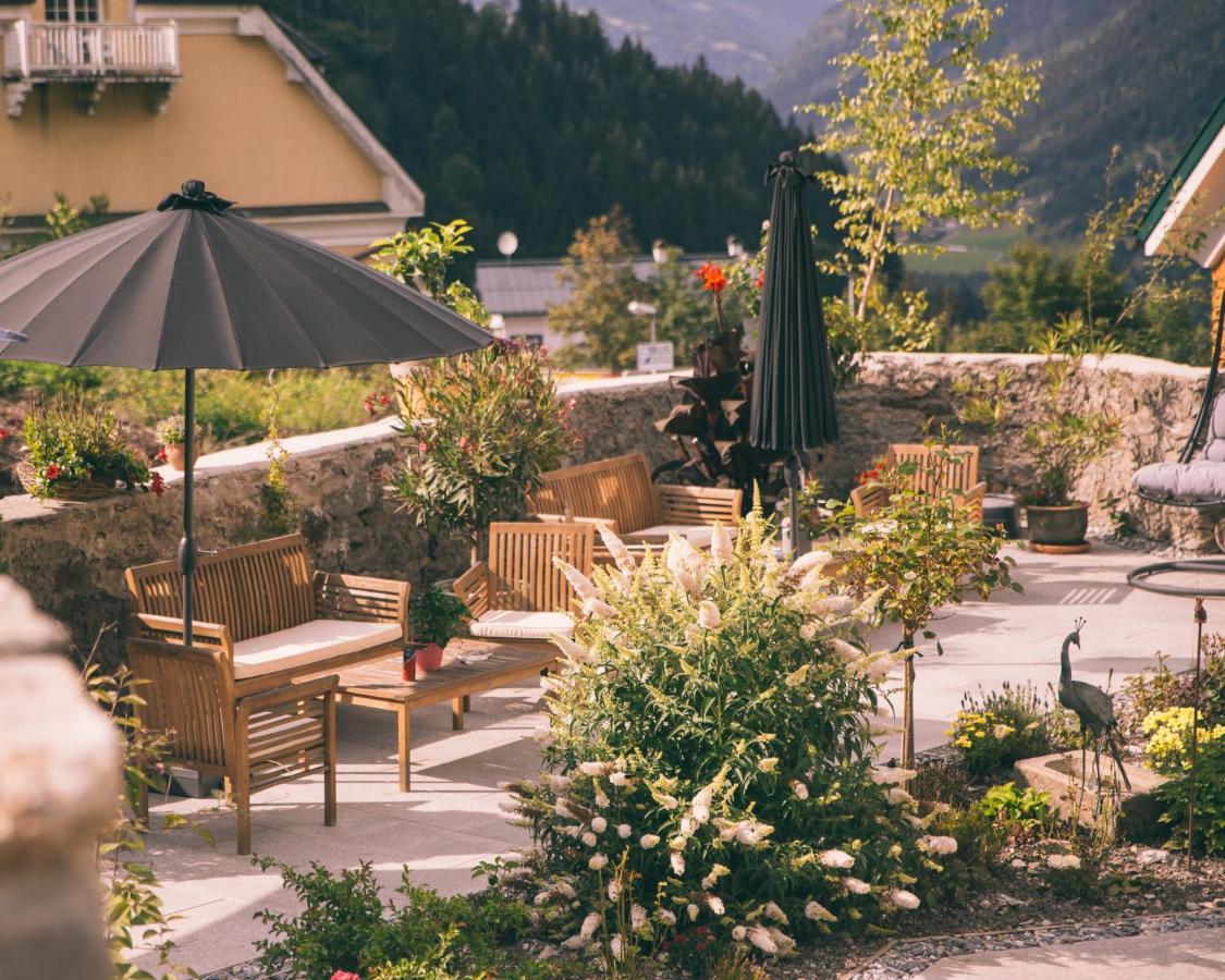 Hotel Nefer, Haus Bad Gastein Exterior foto